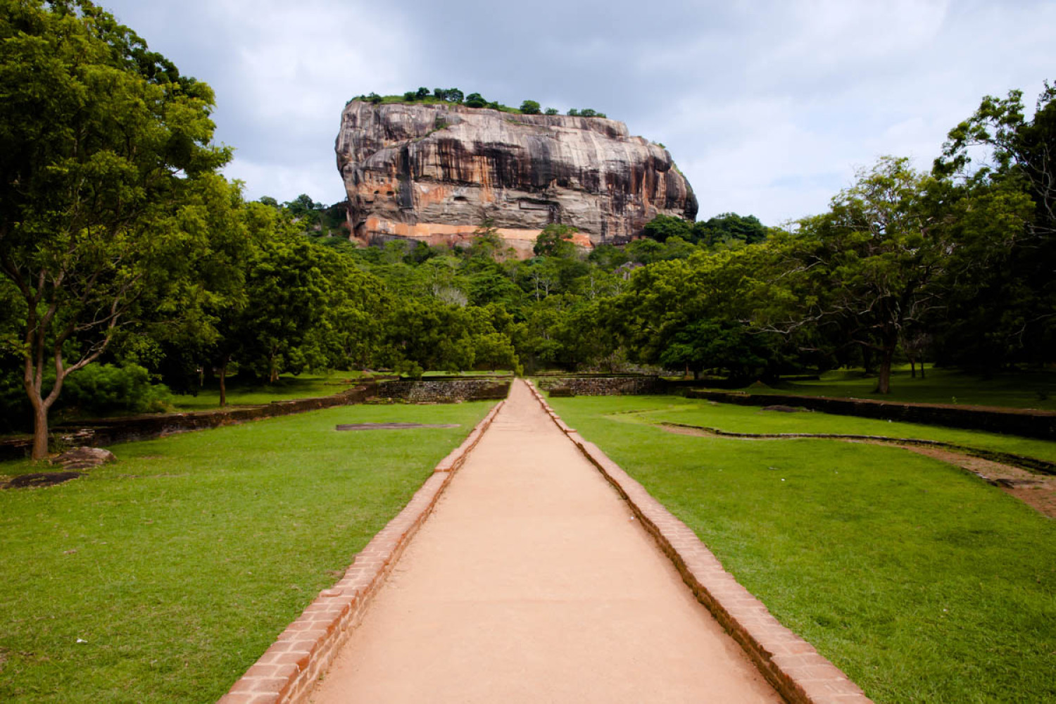 Sigiriya Rock Fortress One-Day Excursion